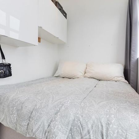 Stylish Apartment With Beautiful Views Of The River, Beach Nearby Kristiansand Dış mekan fotoğraf