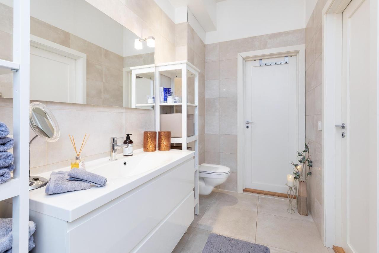 Stylish Apartment With Beautiful Views Of The River, Beach Nearby Kristiansand Dış mekan fotoğraf